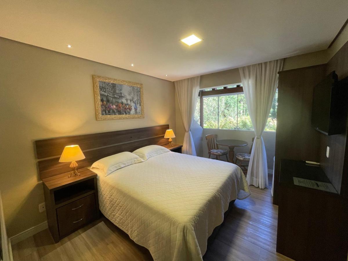 Residencial Jardim Dos Pinheiros 279 Daire Canela Dış mekan fotoğraf