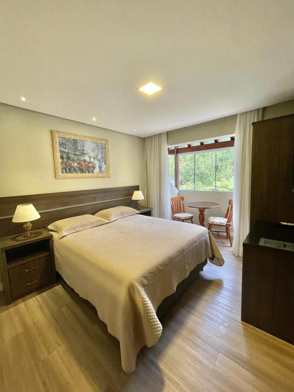 Residencial Jardim Dos Pinheiros 279 Daire Canela Dış mekan fotoğraf